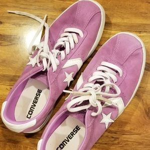 SIZE 9 CONVERSE LAVENDER PURPLE SNEAKERS
